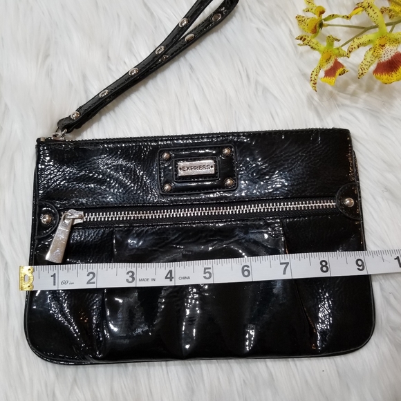 EXPRESS Black Patent Leather Wristlet, Zipper Closure. - Picture 14 of 16